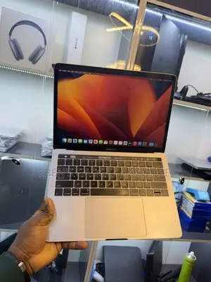 Laptop Apple MacBook Pro 2019 8GB Intel Core i5 SSD 256GB