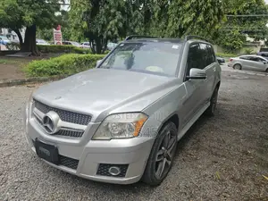 Mercedes-Benz GLK-Class 2010 Silver