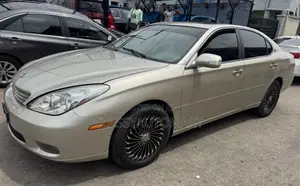 Lexus ES 300 2003 Gold