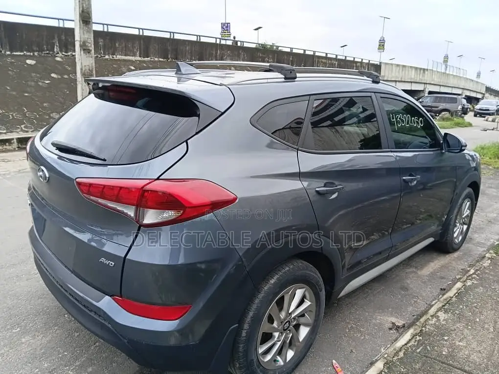 Hyundai Tucson Eco AWD 2017 Gray
