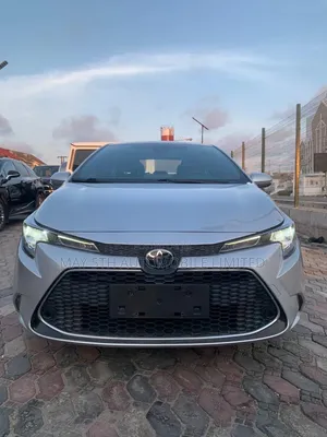 Toyota Corolla 2021 Silver