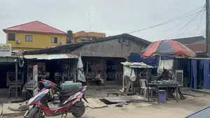 500sqm Demolishable Property for Sale in Ijesha, Lagos