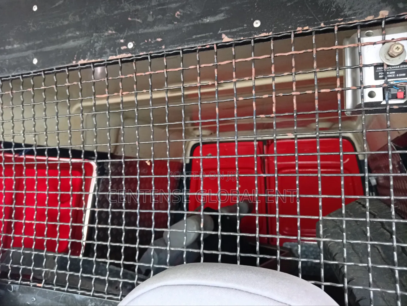 Ford Transit 2000 Red