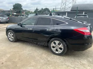 Honda Crosstour 2010 Black