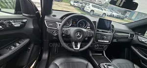 Mercedes-Benz GLE-Class 2017 Black