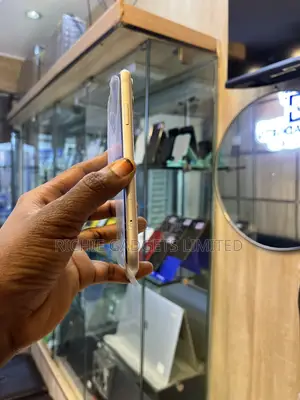 Apple iPhone 11 128 GB White