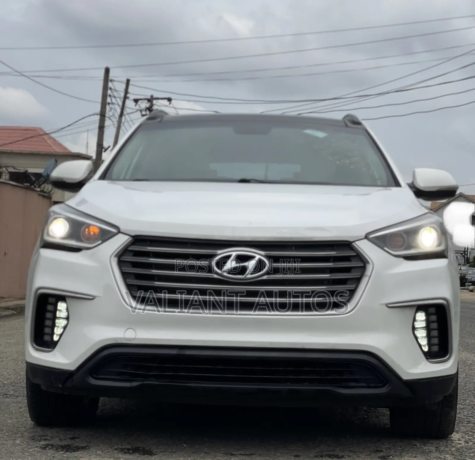 Hyundai Santa Fe 2018 White