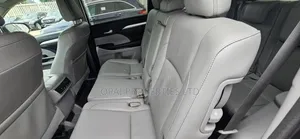 Toyota Highlander 2017 Gray