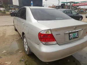 Toyota Camry 2006 Silver