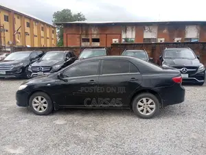 Toyota Corolla 2008 Black