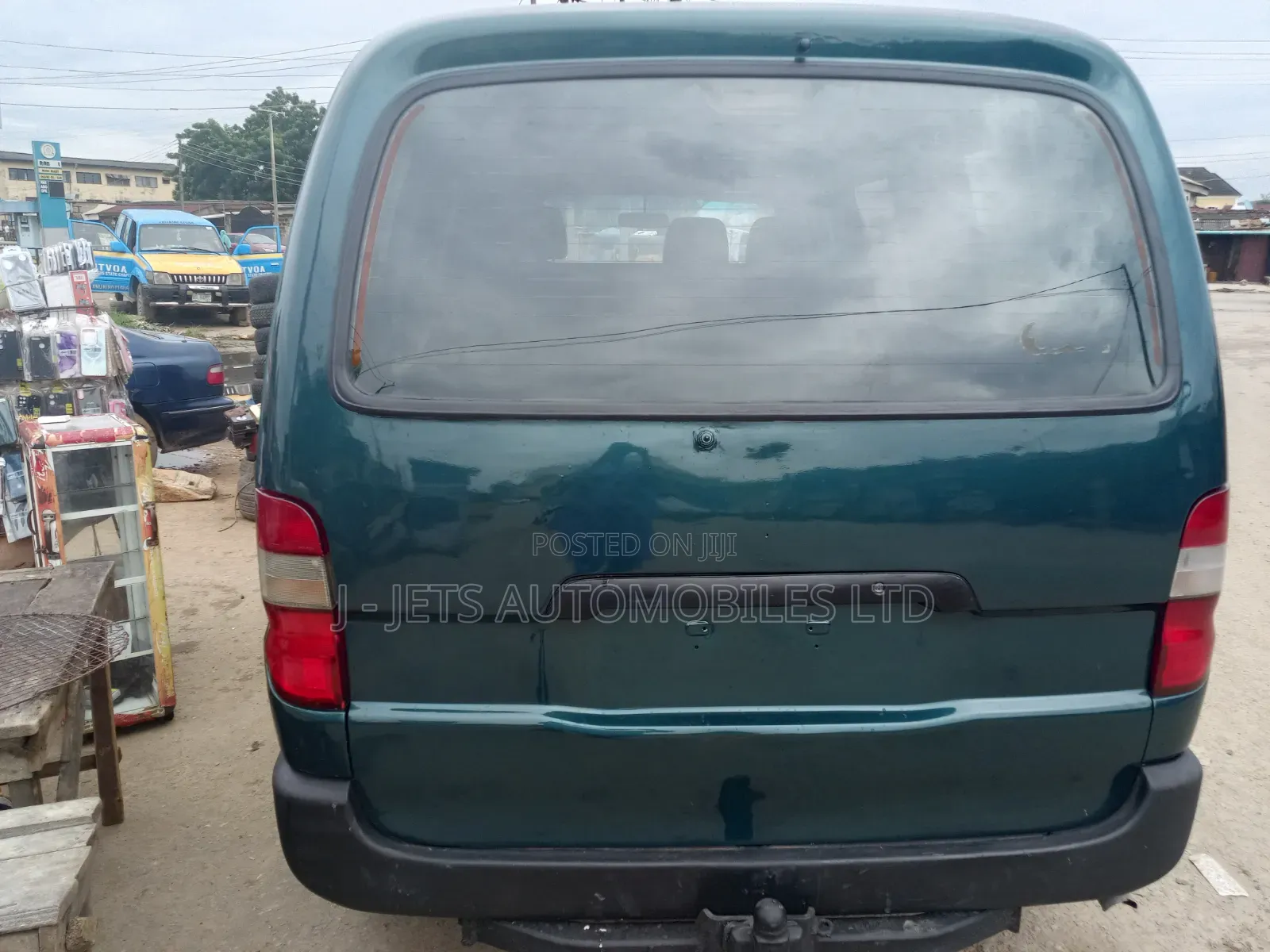 Toyota HiAce 2003 Green