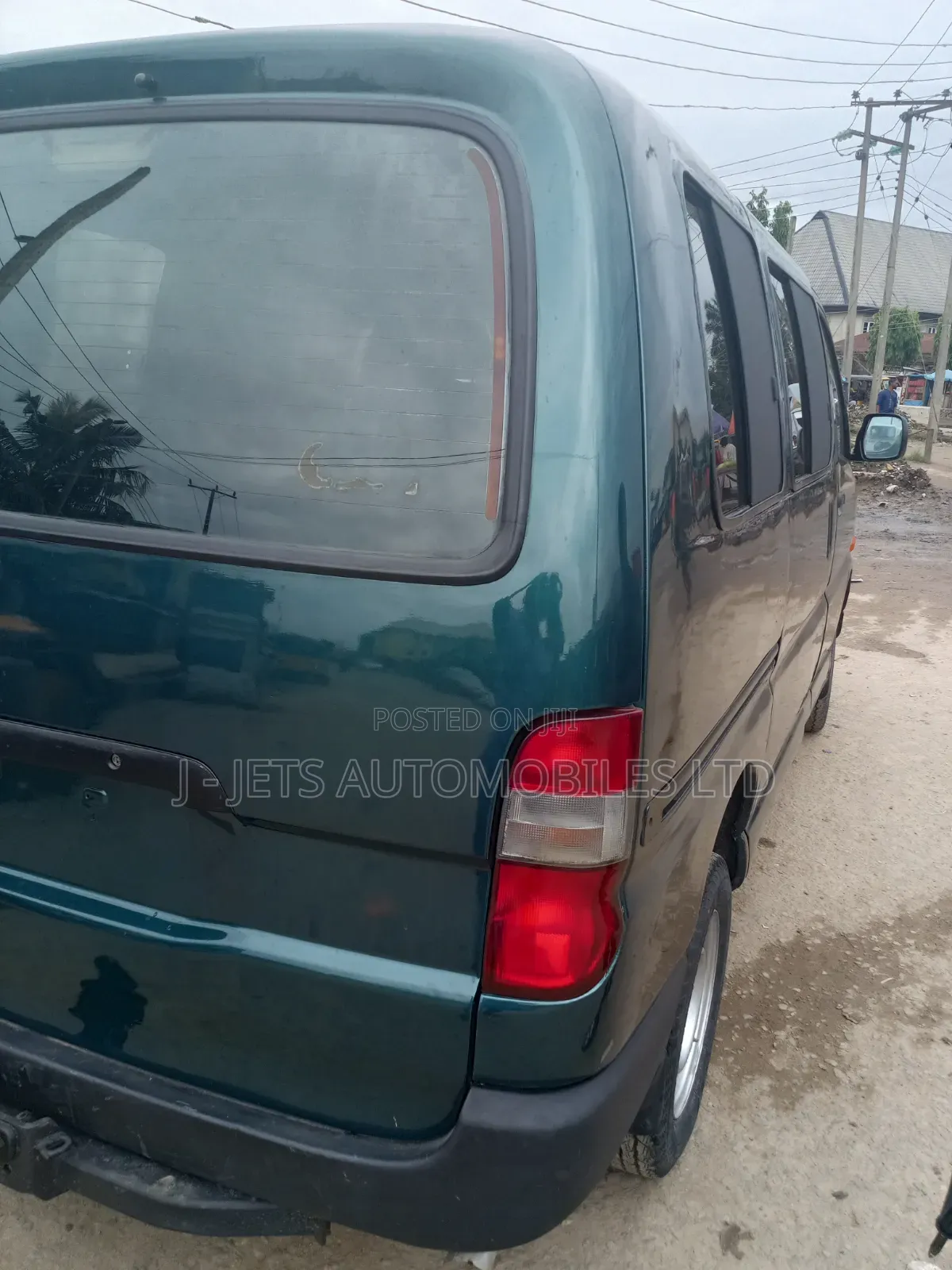 Toyota HiAce 2003 Green