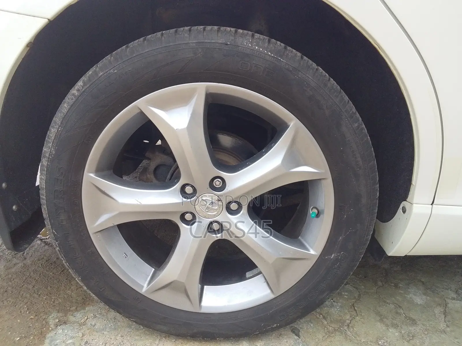 Toyota Venza 2013 White
