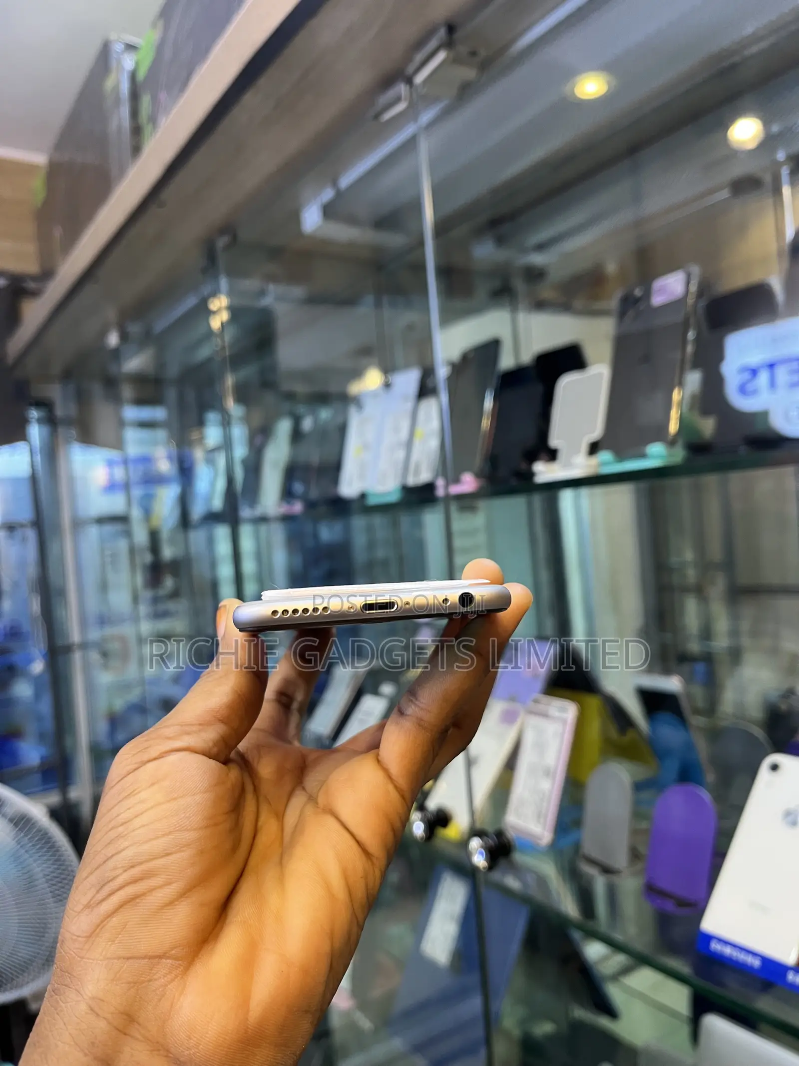 Apple iPhone 6 64 GB Silver