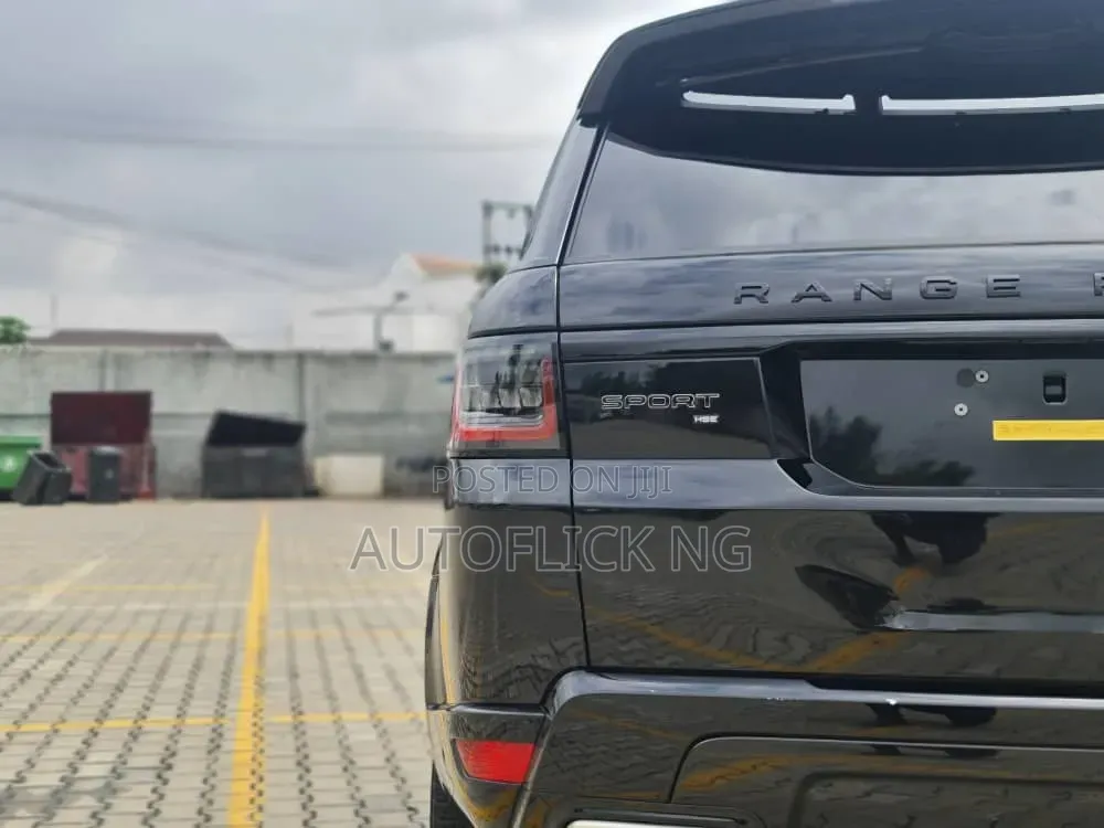 Rover Land 2022 Black
