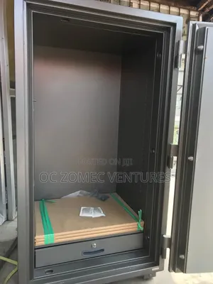 109 Gubabi Fireproof Safe