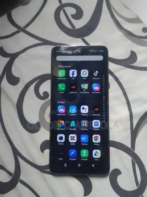 Infinix Hot 40i 128 GB Gold