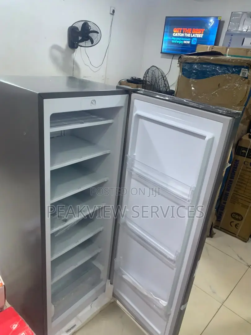 Silver Hisense 190L Upright Freezing Machine