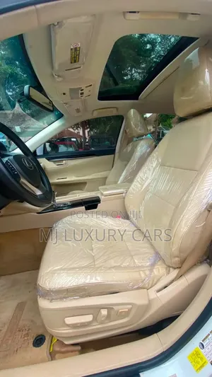 Lexus ES 2014 White