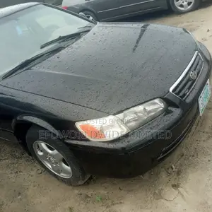 Toyota Camry LE 4dr Sedan (2.4L 4cyl 5M) 2003 Black