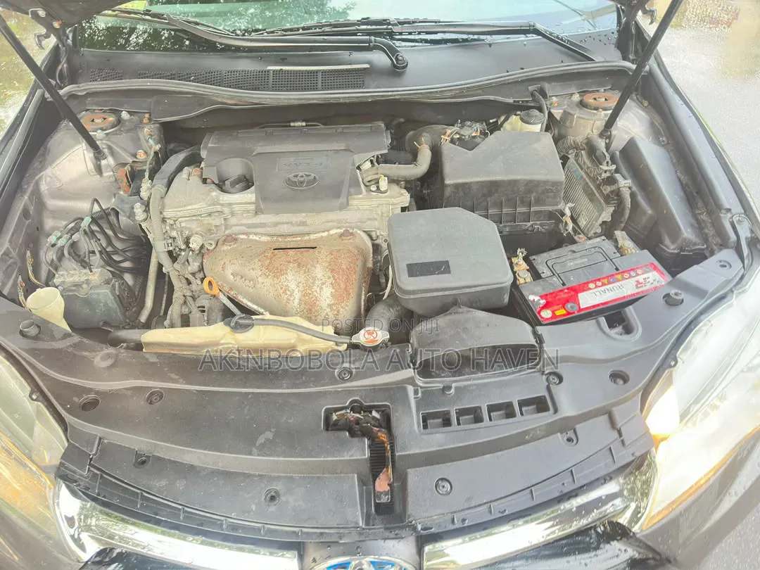 Toyota Camry 2017 Gray