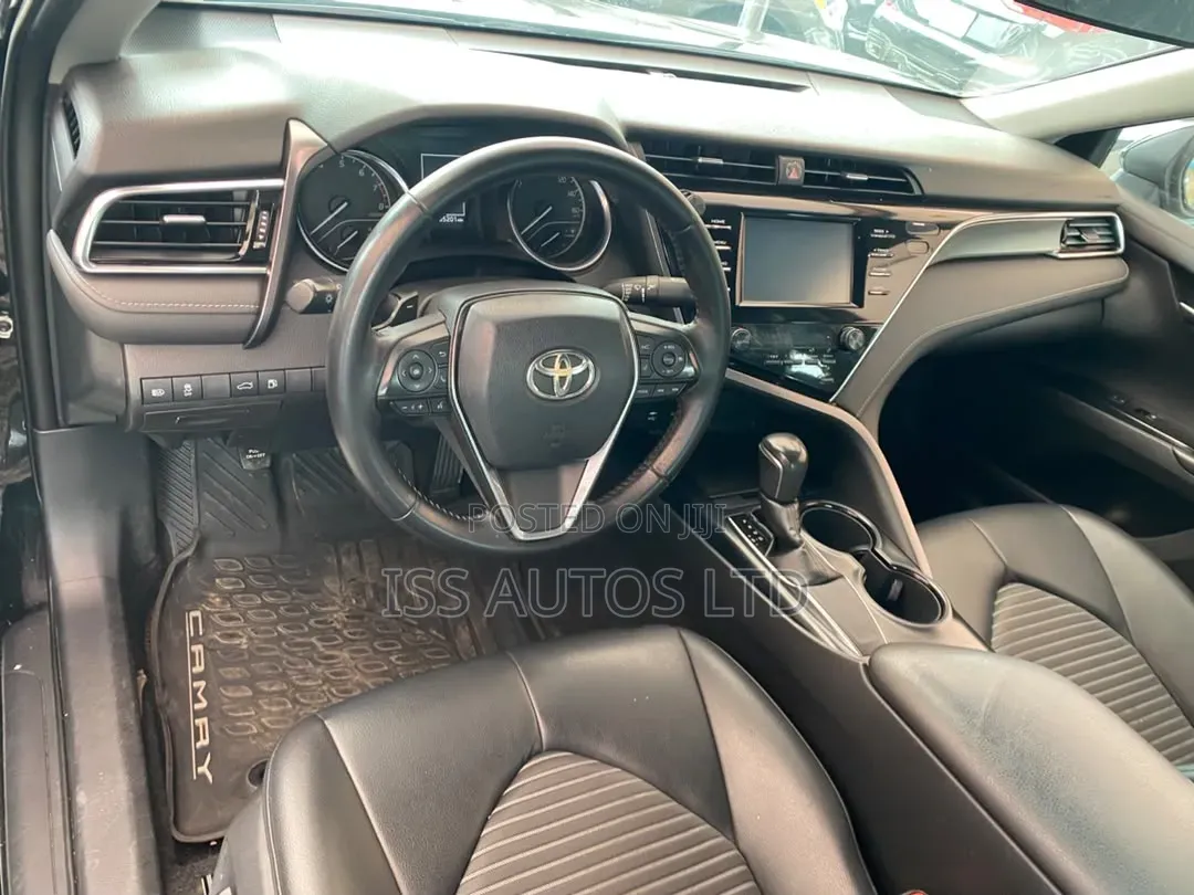 Toyota Camry 2018 Black