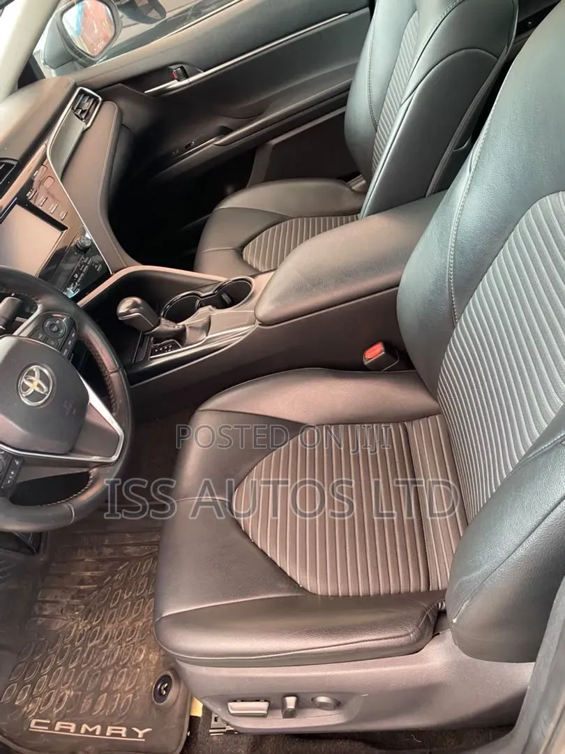 Toyota Camry 2018 Black