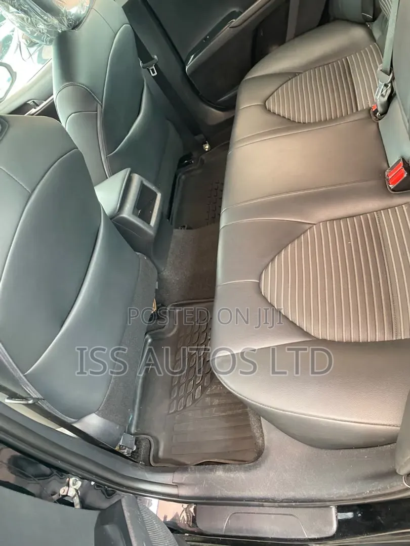 Toyota Camry 2018 Black