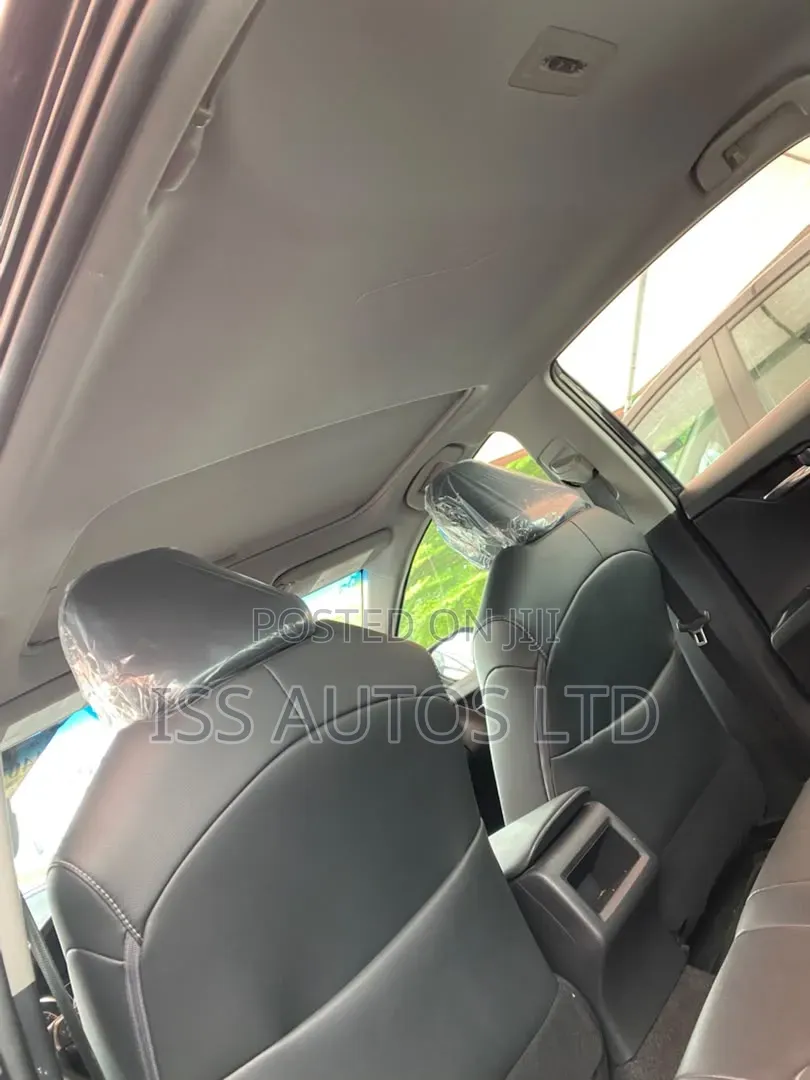 Toyota Camry 2018 Black