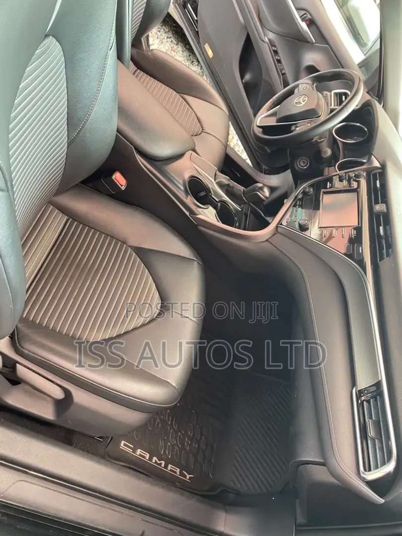 Toyota Camry 2018 Black