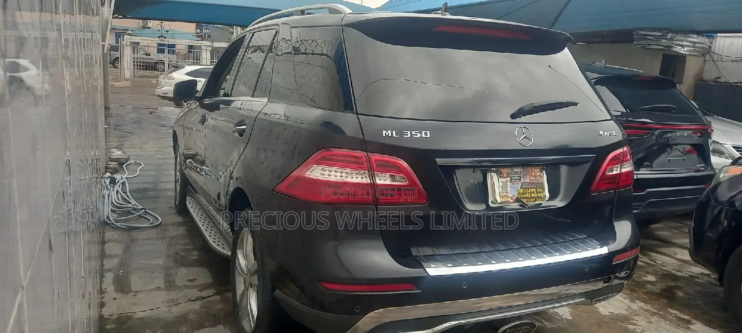 Mercedes-Benz M Class 2015 Black