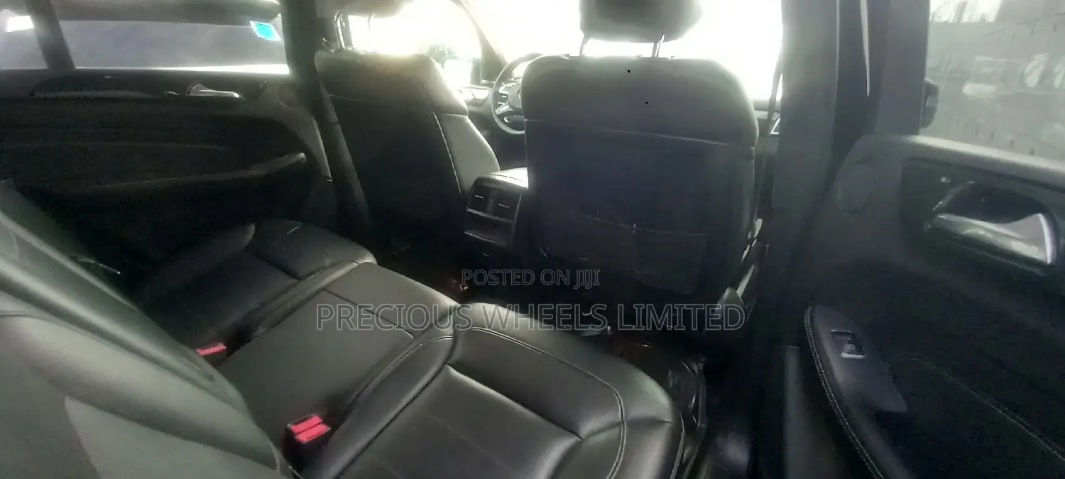 Mercedes-Benz M Class 2015 Black