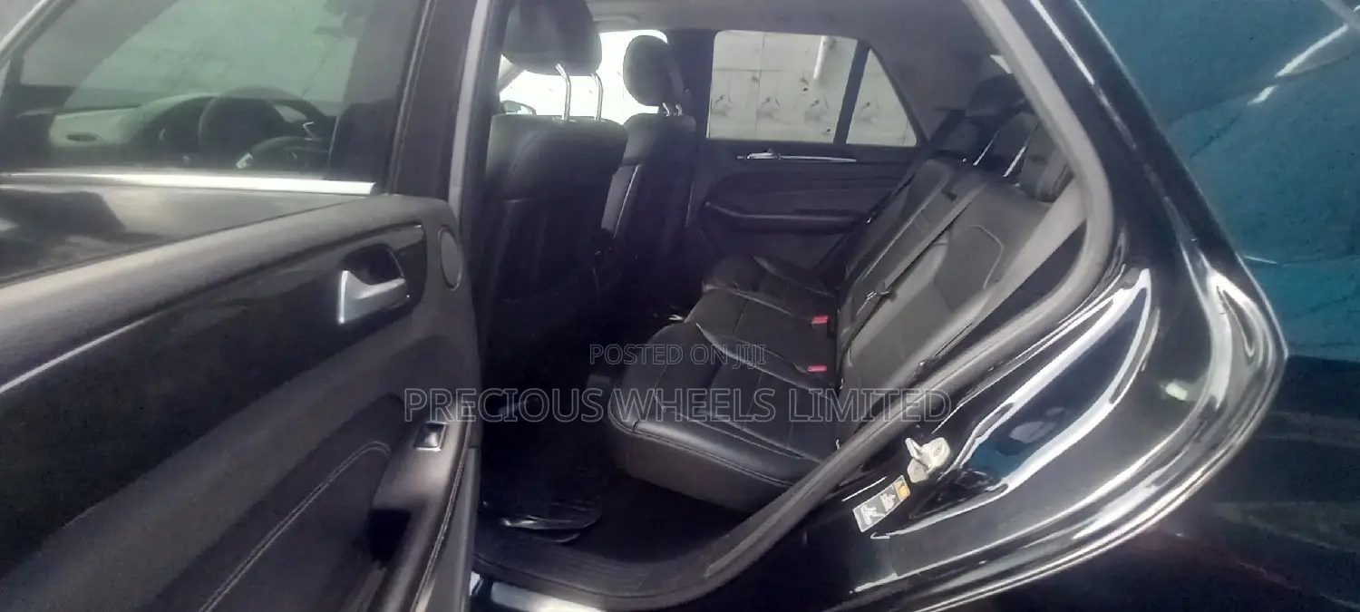Mercedes-Benz M Class 2015 Black