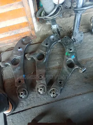 Front Lower Arm Hyundai Santa Fe Sorento 2014