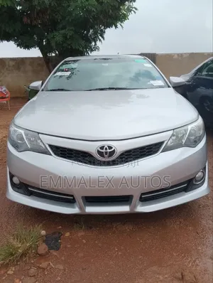 Toyota Camry 2013 Silver