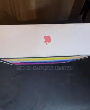 New Apple iPad (2025) 128 GB