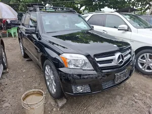 Mercedes-Benz GLK-Class 2012 Black