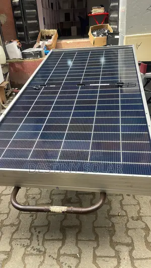 585watts Solar Panel JAsolar 144cells High Voltage 48v
