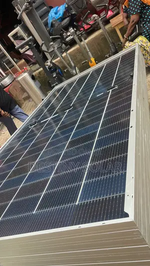 585watts Solar Panel JAsolar 144cells High Voltage 48v