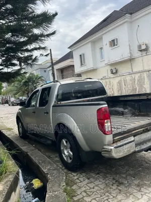 Nissan Frontier 2008 Silver