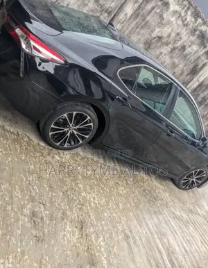 Toyota Camry 2020 Black