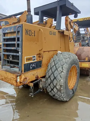 Road Construction Roller for Daily, Weekly and Monthly Rent/Leasing.