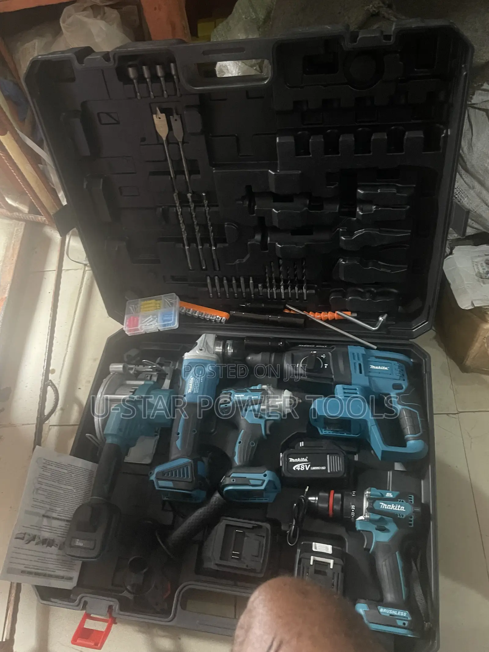 4 in Machines