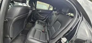 Mercedes-Benz GLA 250 2017 Black
