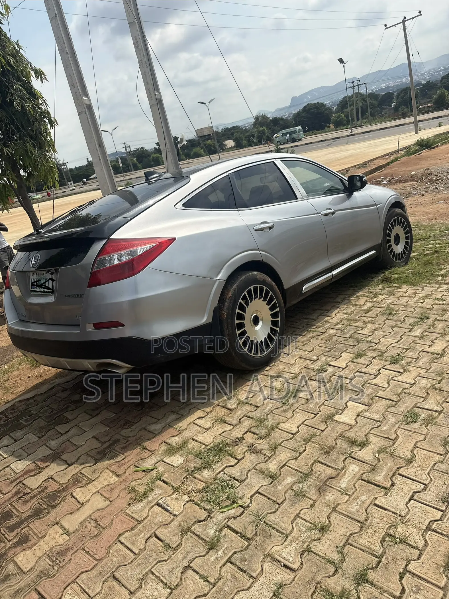 Honda Crosstour 2012 Gray