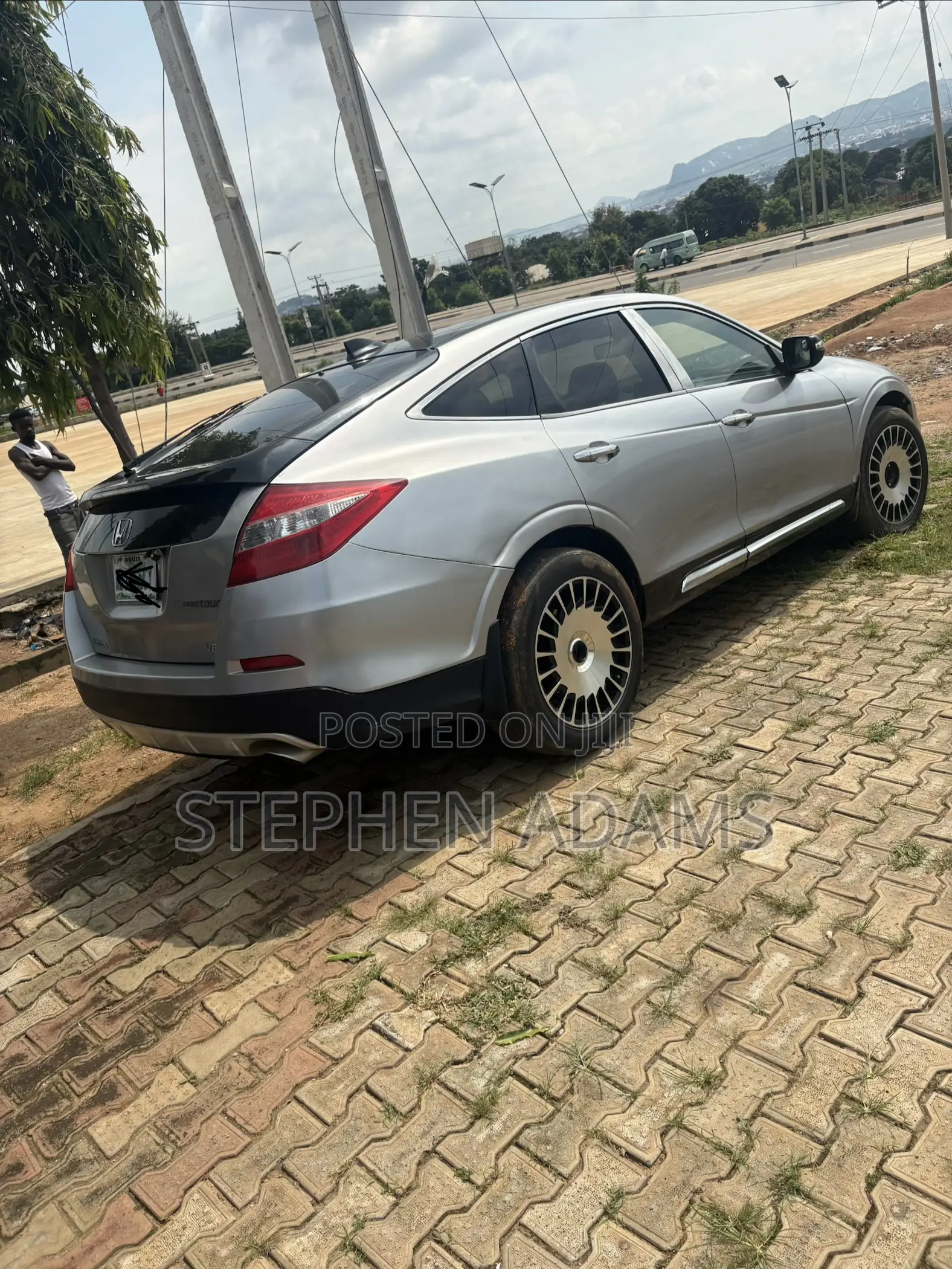 Honda Crosstour 2012 Gray