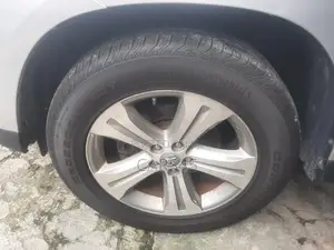 Toyota Highlander 2012 Silver