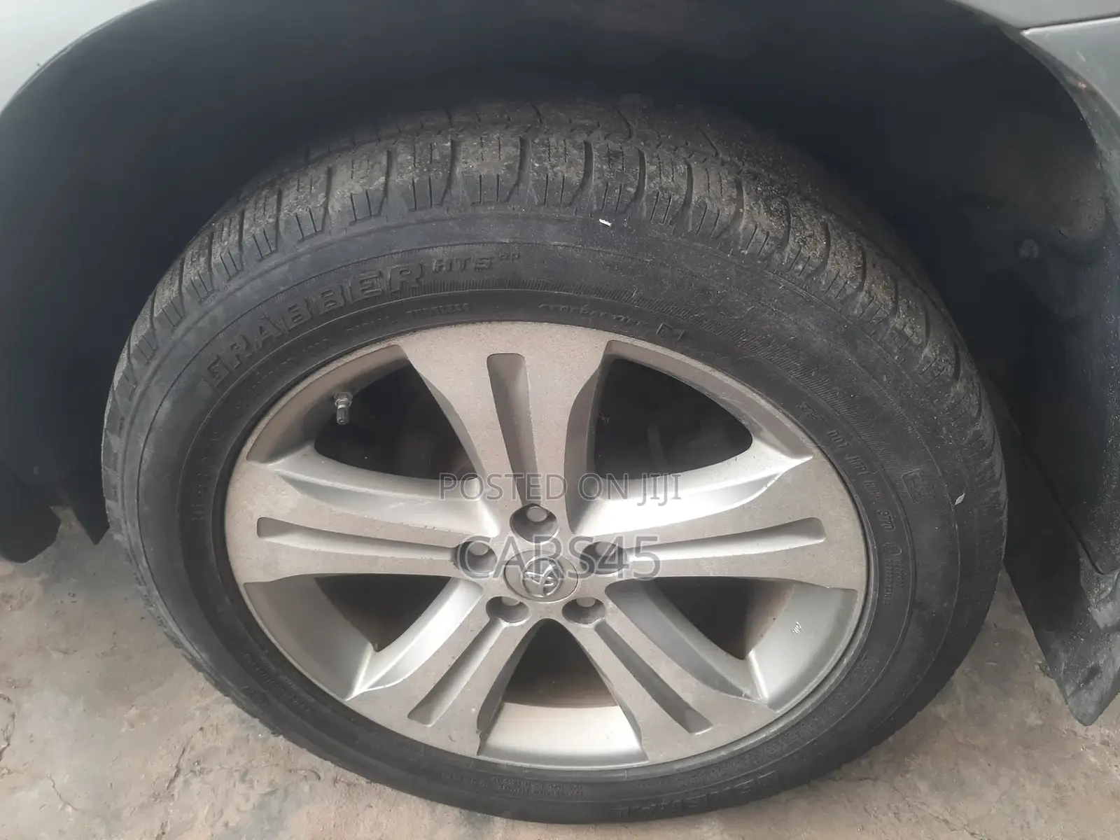 Toyota Highlander 2012 Silver