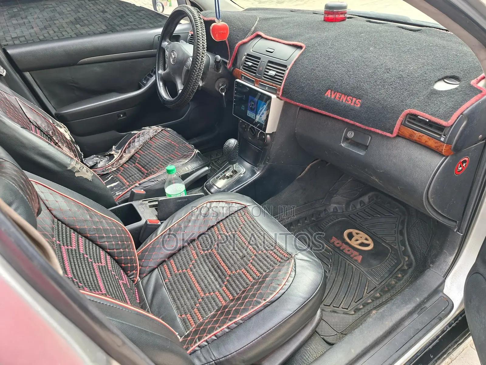 Toyota Avensis 2004 Silver