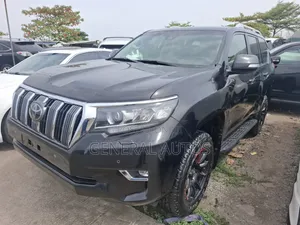 Toyota Land Cruiser Prado 2021 Black